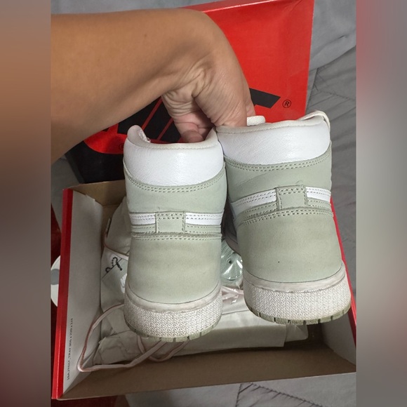 Nike Jordan 1 - Picture 13 of 14